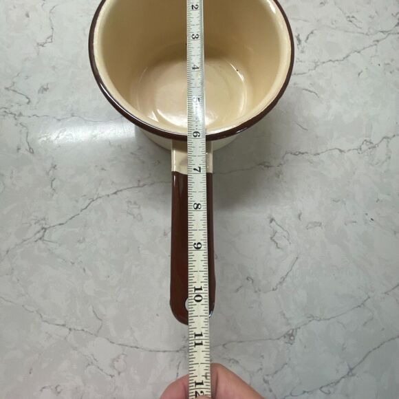 Vintage Enamelware Sauce Pan Beige With Brown Trim Farmhouse - Picture 6 of 7